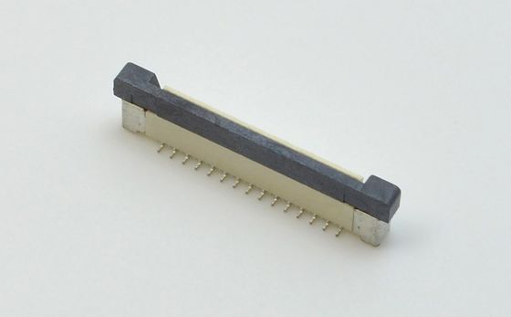 AC DC 0.5Amp FFC FPC 연결기 0.5 Mm 피치는 증명된 SGS에 도달합니다